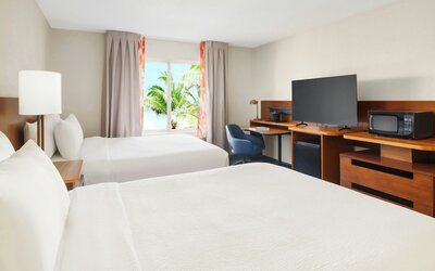 Room, 2 Queen Beds - 2 Queen Beds