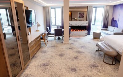 Iris Hotel Boston