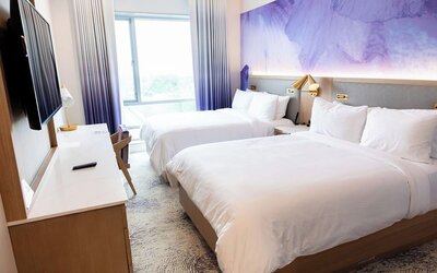 Iris Hotel Boston