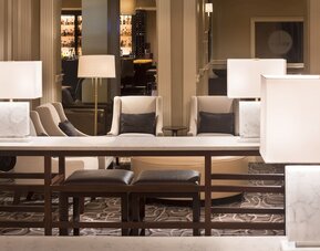 Sheraton Commander Hotel