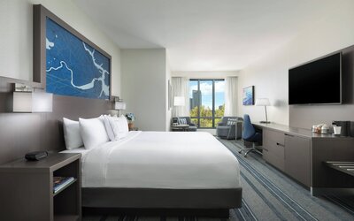 Courtyard by Marriott Boston-Cambridge