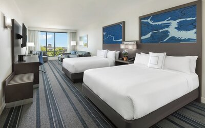 Courtyard by Marriott Boston-Cambridge