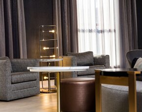 Doubletree By Hilton Boston Logan Airport Chelsea
