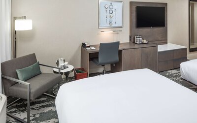 Doubletree By Hilton Boston Logan Airport Chelsea