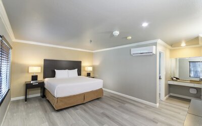Alexis Park All Suite Resort
