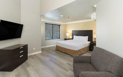 Alexis Park All Suite Resort