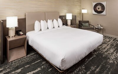 Doubletree By Hilton Boston Logan Airport Chelsea