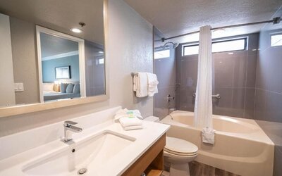 Alexis Park All Suite Resort