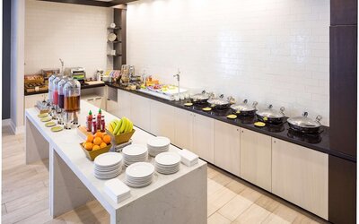 Doubletree By Hilton Boston Logan Airport Chelsea