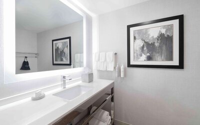 Homewood Suites by Hilton Boston Logan Airport Chelsea