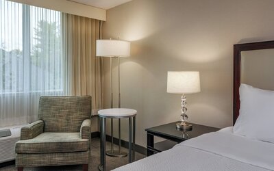 Holiday Inn Hotel & Suites Boston - Peabody by IHG