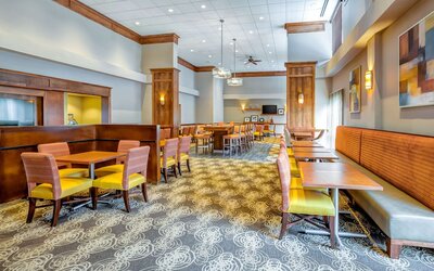 Hampton Inn Boston - Norwood