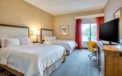 Hampton Inn Boston - Norwood