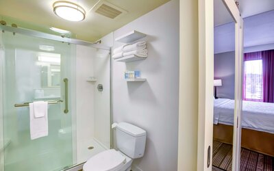 Hampton Inn Boston - Norwood
