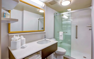 Hampton Inn Boston - Norwood