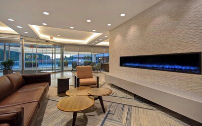 Four Points by Sheraton Boston Newton