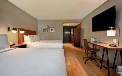 Four Points by Sheraton Boston Newton
