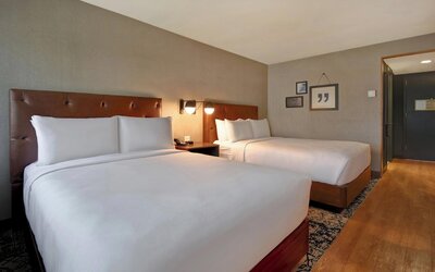 Four Points by Sheraton Boston Newton