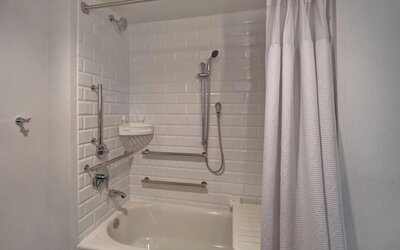 Four Points by Sheraton Boston Newton