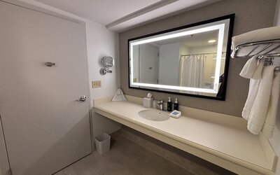 Four Points By Sheraton Norwood