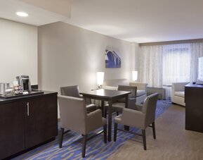 Holiday Inn Washington Capitol - Natl Mall by IHG
