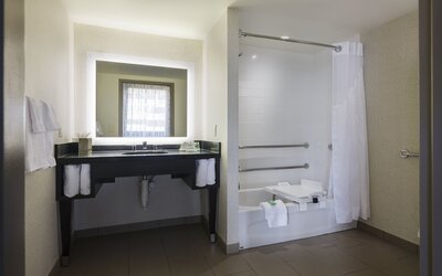 Holiday Inn Washington Capitol - Natl Mall by IHG