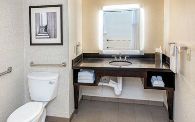 Holiday Inn Washington Capitol - Natl Mall by IHG