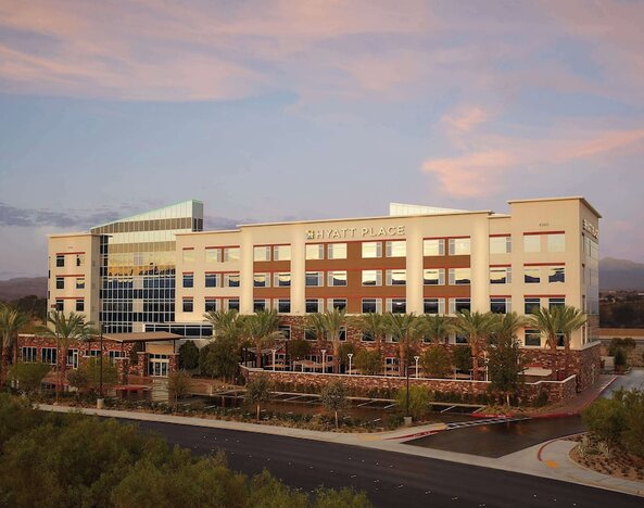 Hyatt Place Las Vegas at Silverton Village