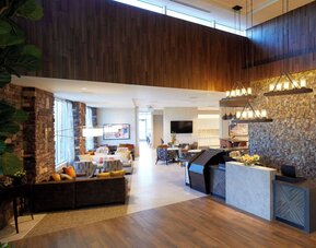 Hyatt Place Las Vegas at Silverton Village