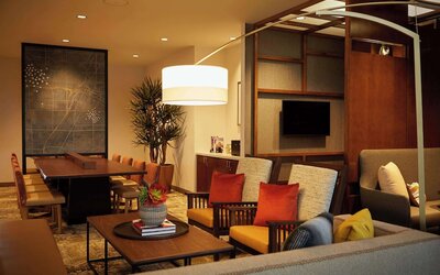 Hyatt Place Las Vegas at Silverton Village