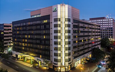 Holiday Inn Washington Capitol - Natl Mall by IHG