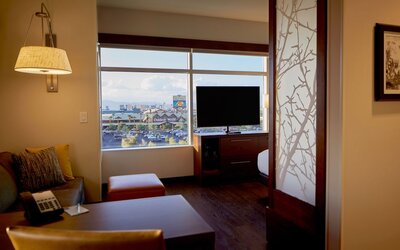 Hyatt Place Las Vegas at Silverton Village