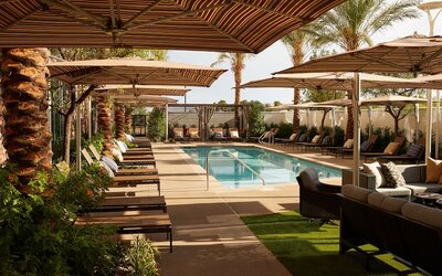 Hyatt Place Las Vegas at Silverton Village
