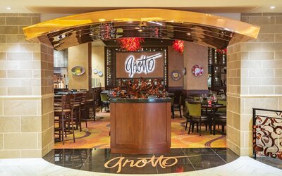Golden Nugget Las Vegas Hotel & Casino
