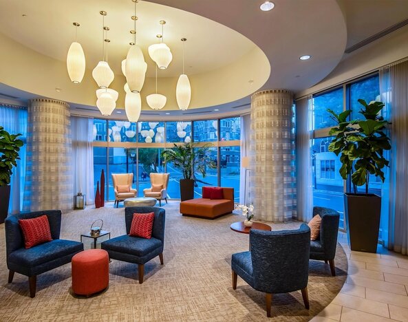 Hilton Garden Inn Alexandria Old Town National Harbor