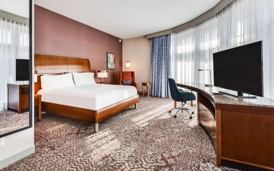 Hilton Garden Inn Alexandria Old Town National Harbor
