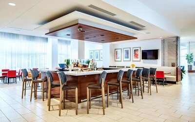 Hilton Garden Inn Alexandria Old Town National Harbor