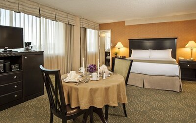 Holiday Inn Alexandria at Carlyle by IHG