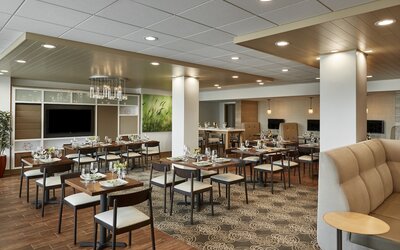 Holiday Inn Alexandria at Carlyle by IHG