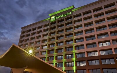 Holiday Inn Alexandria at Carlyle by IHG