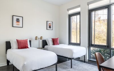 Kasa Alexandria Washington