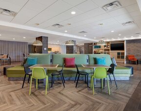 Home2 Suites by Hilton Las Vegas Southwest I-215 Curve