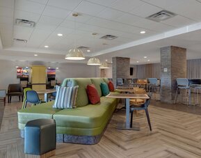 Home2 Suites by Hilton Las Vegas Southwest I-215 Curve