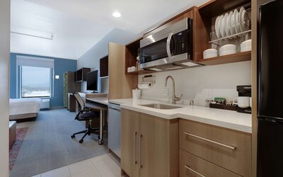 Home2 Suites by Hilton Las Vegas Southwest I-215 Curve