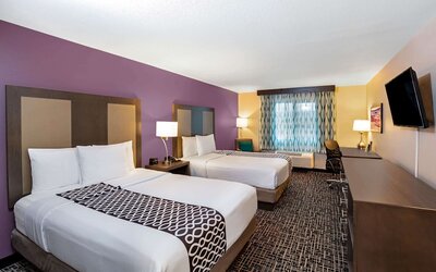 La Quinta Inn & Suites by Wyndham Las Vegas Nellis