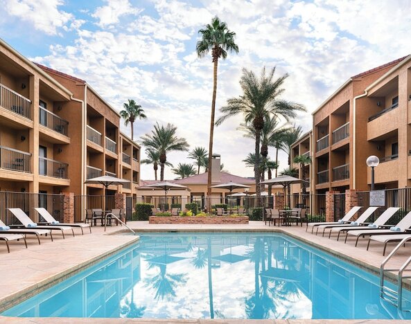 Courtyard by Marriott Las Vegas Convention Center