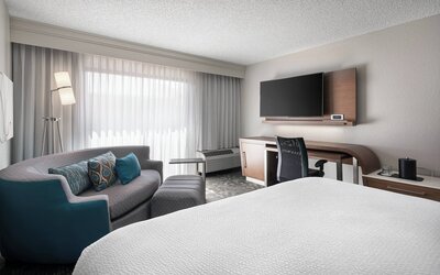 Courtyard by Marriott Las Vegas Convention Center