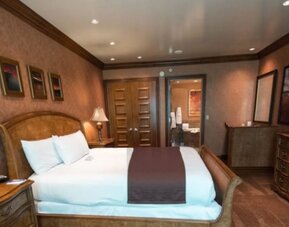 South Point Hotel, Casino, and Spa
