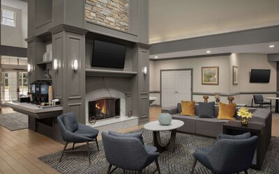 Homewood Suites by Hilton Alexandria / Pentagon South