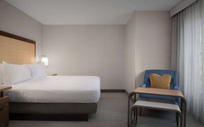 Homewood Suites by Hilton Alexandria / Pentagon South